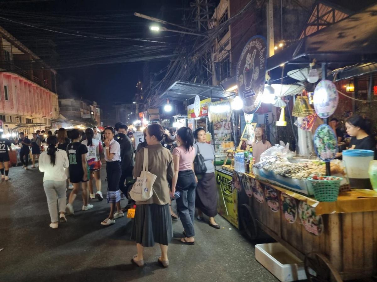 Khampiane Hotel Ban Nongdouang Экстерьер фото